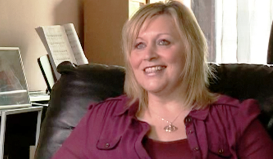 Penny vill att folk ska bli erbjudna ryggmärgsstimulering som behandling i ett mycket tidigare skede